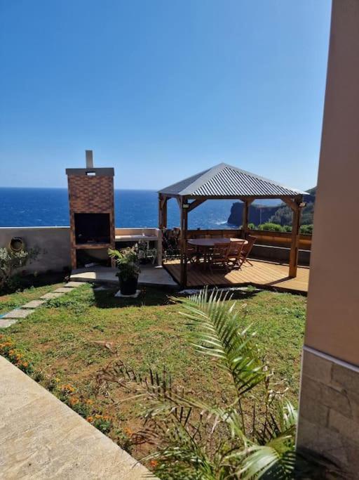 Charment Appartement Avec Vue Sur Mer Petite Île Kültér fotó